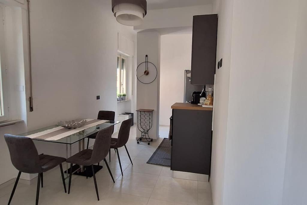 Faby & Fra Apartments Livourne Extérieur photo